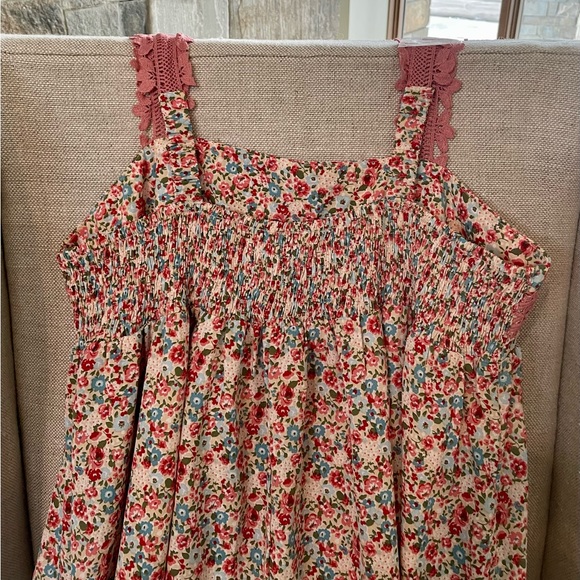 Dainty floral maxi.  Never been worn. - Picture 4 of 6